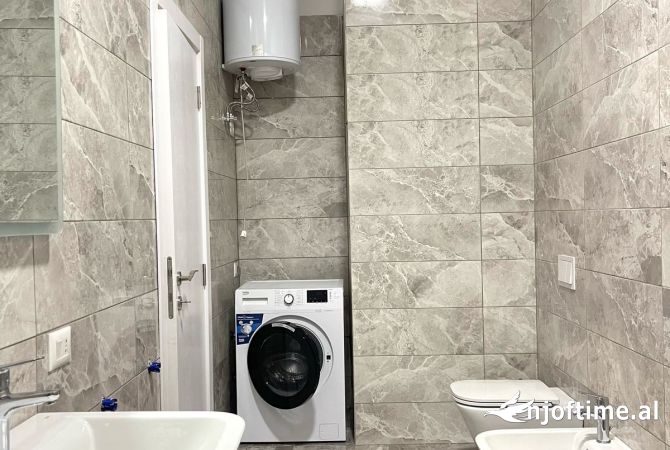 Shtepi me qera 2+1 ne Tirane - 800 Euro