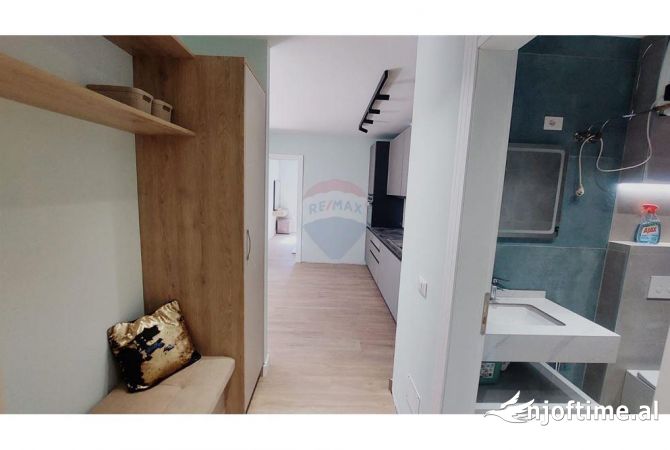 Shtepi me qera 1+1 ne Tirane - 750 Euro