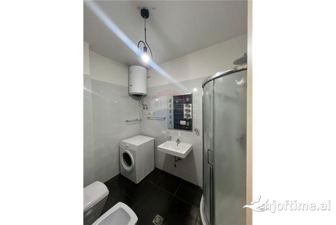 Shtepi me qera 1+1 ne Tirane - 650 Euro