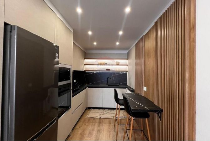 Shtepi me qera 1+1 ne Tirane - 750 Euro
