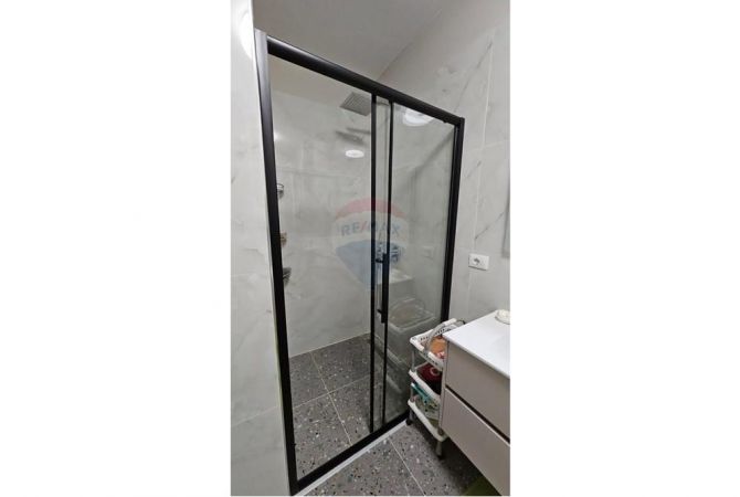 Shtepi me qera 2+1 ne Tirane - 600 Euro