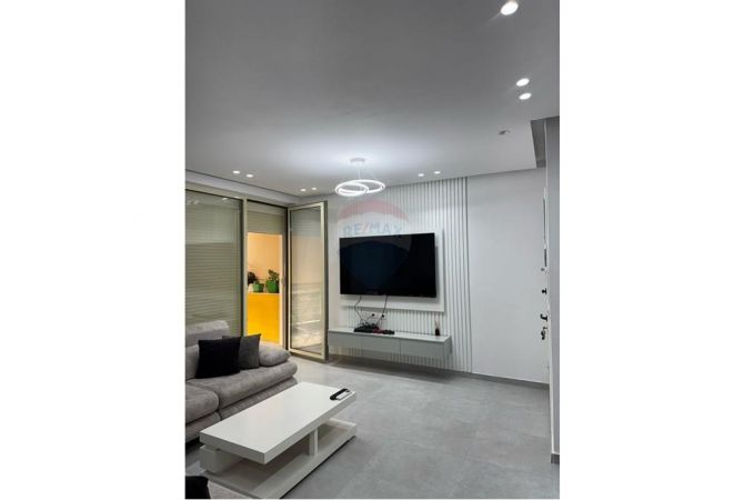 Shtepi me qera 2+1 ne Tirane - 500 Euro