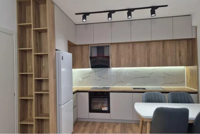 Shtepi me qera 2+1 ne Tirane - 750 Euro