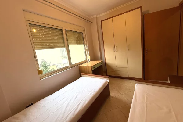 Shtepi me qera 2+1 ne Tirane - 600 Euro
