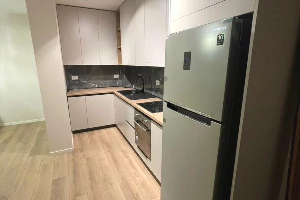 Shtepi me qera 2+1 ne Tirane - 550 Euro