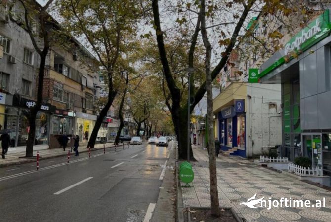 Ambient biznesi me qera 1+1 ne Tirane - 2,500 Euro