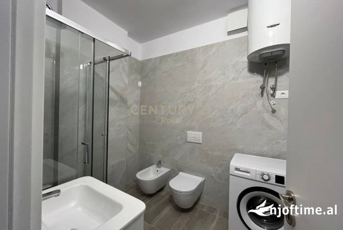 Shtepi me qera Apartament ne Tirane, 1+1, Mobilimi E mobiluar, Pagesa 620  Euro.