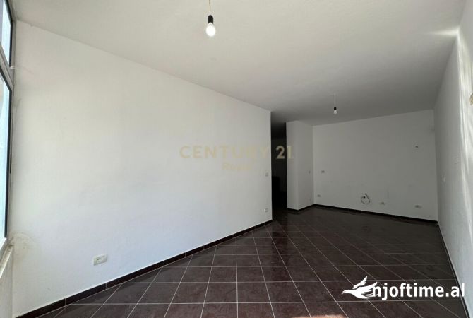 Shtepi ne shitje 2+1 ne Tirane - 100,000 Euro