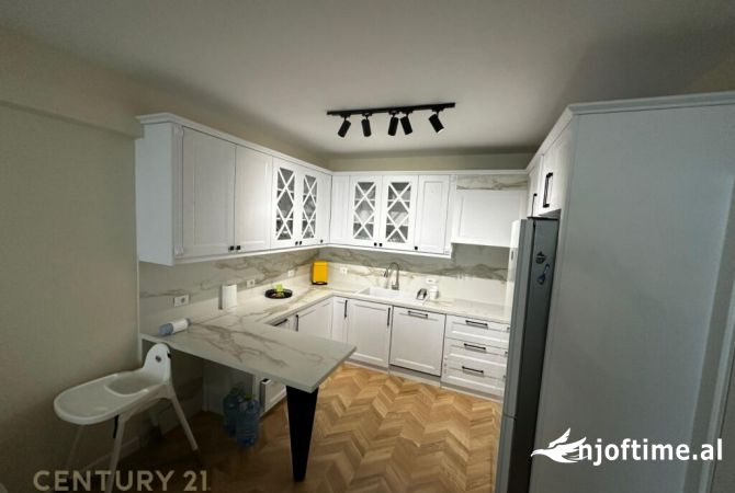 Shtepi ne shitje 3+1 ne Tirane - 355,000 Euro