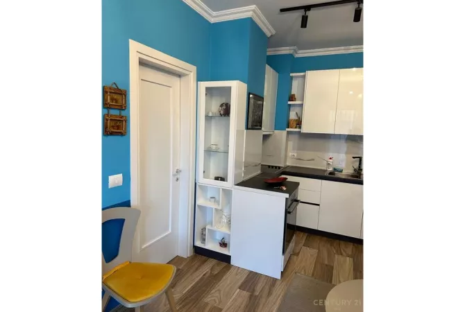 Shtepi me qera 2+1 ne Tirane - 700 Euro
