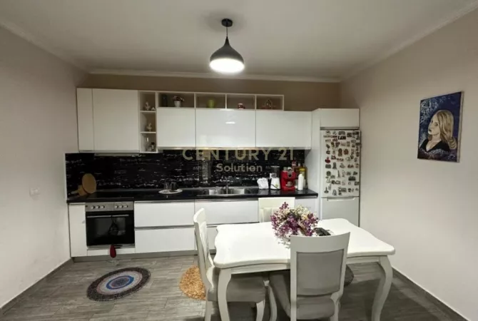 Shtepi me qera 1+1 ne Tirane - 500 Euro