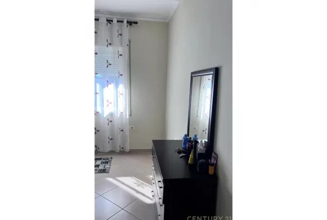 Shtepi me qera Apartament ne Tirane, 1+1, Mobilimi E mobiluar, Pagesa 500  Euro.