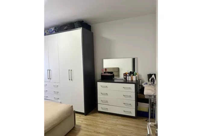 Shtepi me qera Apartament ne Tirane, 1+1, Mobilimi E mobiluar, Pagesa 550  Euro.
