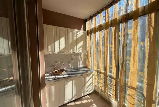 Shtepi me qera 2+1 ne Tirane - 650 Euro