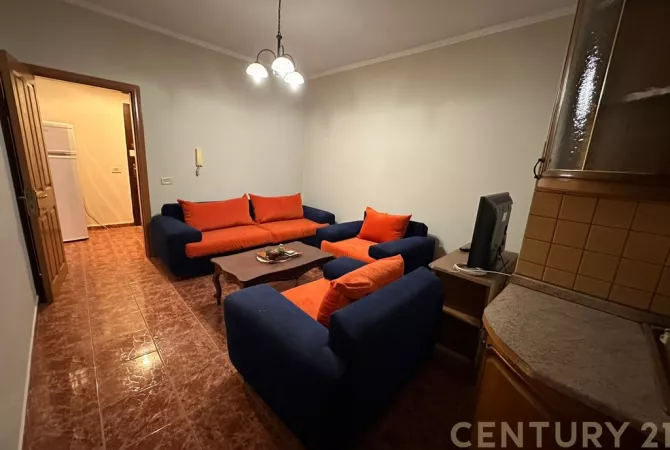 Casa in affitto 1+1 a Tirana - 450 Euro