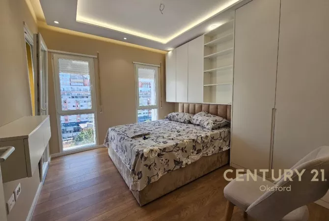 Shtepi me qera Apartament ne Tirane, 2+1, Mobilimi E mobiluar, Pagesa 700  Euro.
