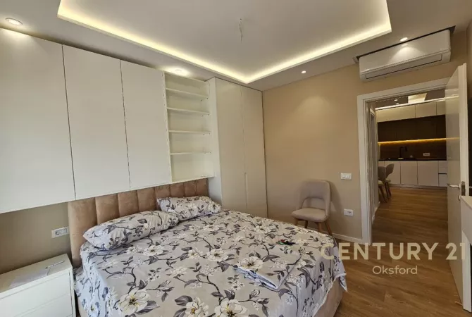 Shtepi me qera Apartament ne Tirane, 2+1, Mobilimi E mobiluar, Pagesa 700  Euro.