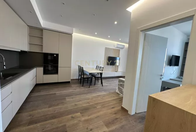 Shtepi me qera Apartament ne Tirane, 1+1, Mobilimi E mobiluar, Pagesa 750  Euro.