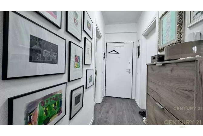 Shtepi me qera Apartament ne Tirane, 1+1, Mobilimi E mobiluar, Pagesa 650  Euro.