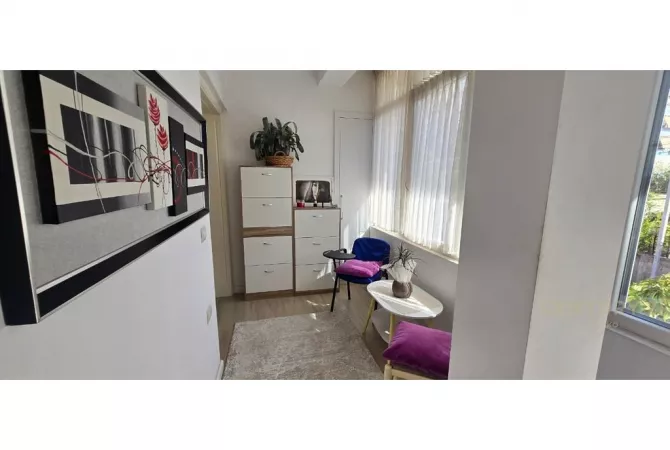 Shtepi me qera 2+1 ne Tirane - 800 Euro