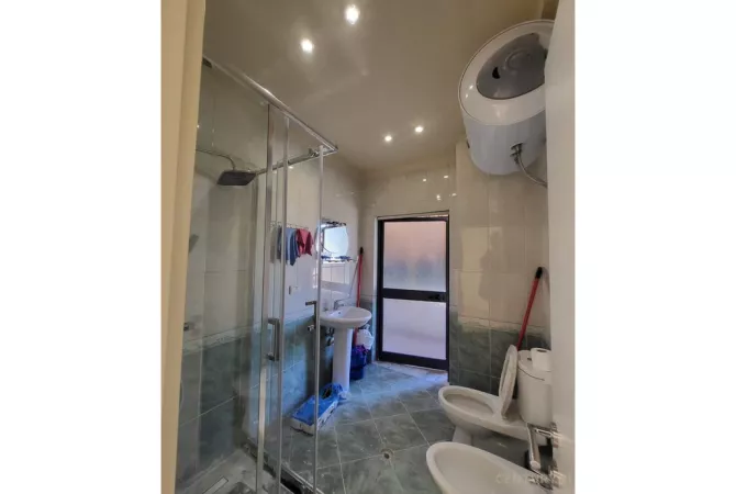 Casa in vendita 1+1 a Tirana - 100,000 Euro