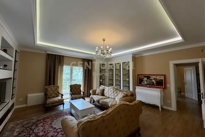 Casa in affitto 2+1 a Tirana - 950 Euro