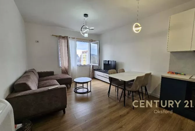 Shtepi me qera 3+1 ne Tirane - 700 Euro
