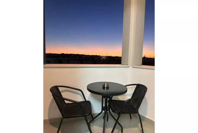 Shtepi me qera 1+1 ne Tirane - 65,000 Leke