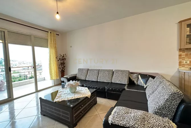 Shtepi me qera 3+1 ne Tirane - 500 Euro