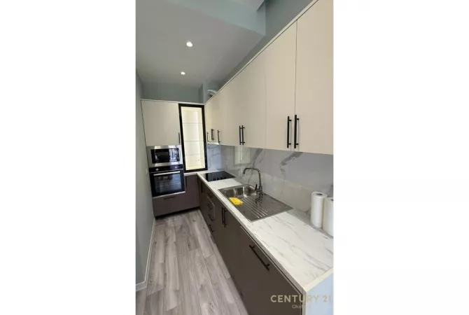 Shtepi me qera 1+1 ne Tirane - 800 Euro