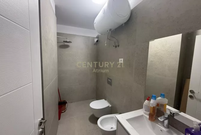 Shtepi me qera Apartament ne Tirane, 1+1, Mobilimi E mobiluar, Pagesa 600  Euro.