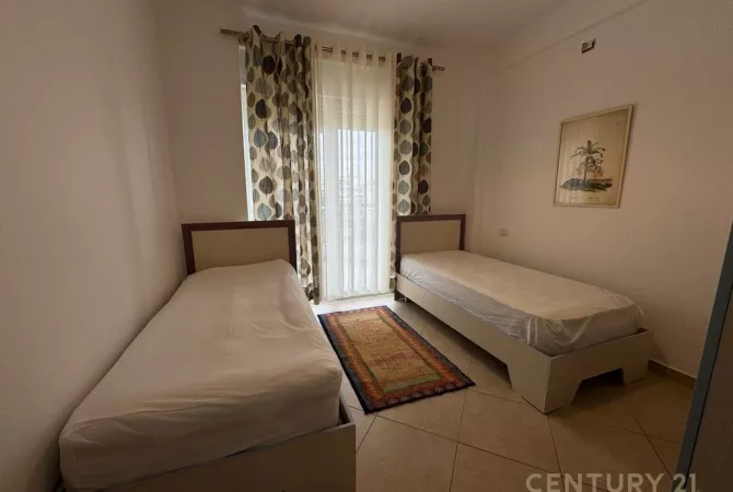 Shtepi me qera Apartament ne Tirane, 2+1, Mobilimi E mobiluar, Pagesa 750  Euro.