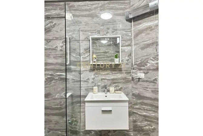 Shtepi me qera Apartament ne Tirane, 1+1, Mobilimi E mobiluar, Pagesa 850  Euro.