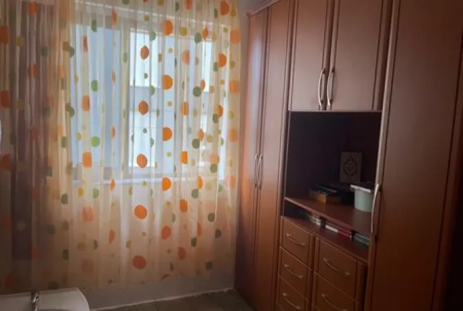 Shtepi me qera Apartament ne Tirane, 1+1, Mobilimi E mobiluar, Pagesa 450  Euro.