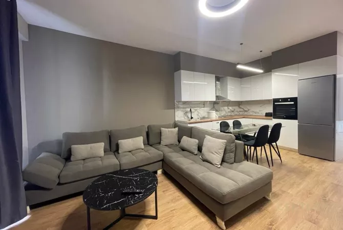 Shtepi me qera 2+1 ne Tirane - 850 Euro