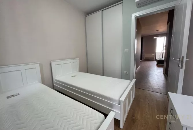 Shtepi me qera Apartament ne Tirane, 2+1, Mobilimi E mobiluar, Pagesa 850  Euro.