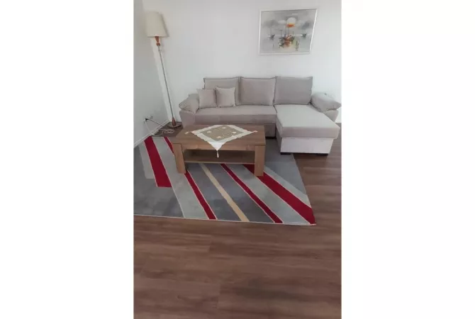 Casa in affitto 2+1 a Tirana - 700 Euro