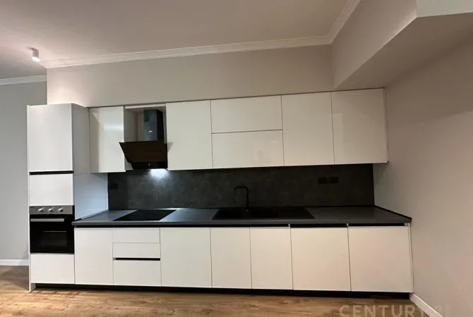 Casa in affitto 2+1 a Tirana - 1,000 Euro