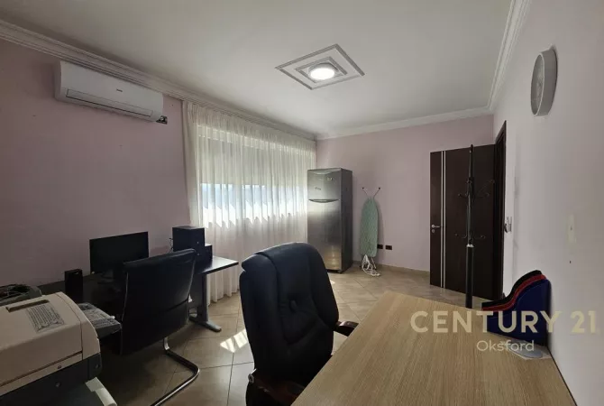 Casa in affitto 3+1 a Tirana - 750 Euro