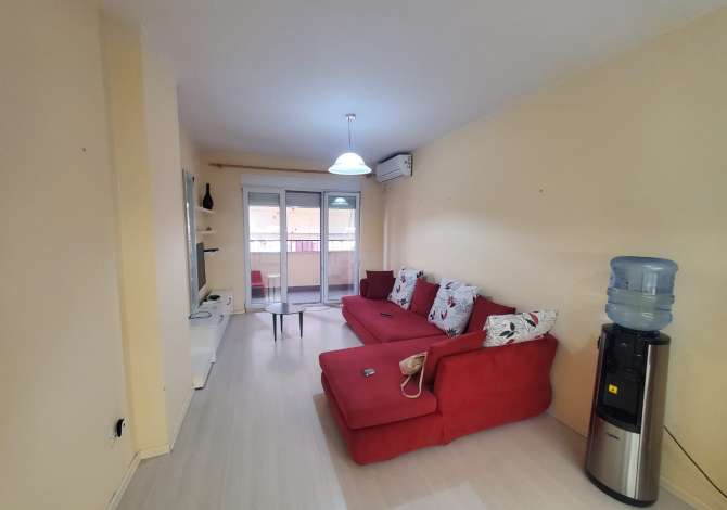 Shtepi me qera 2+1 ne Tirane - 450 Euro