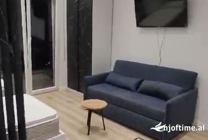 Shtepi me qera Garsoniere ne Tirane - 450 Euro