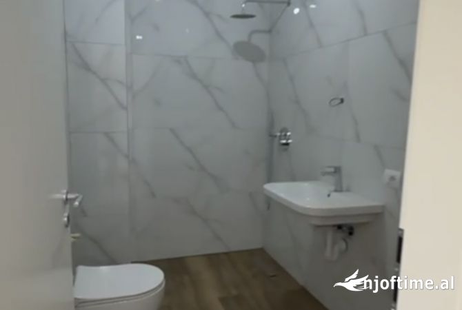 Shtepi ne shitje 1+1 ne Tirane - 95,000 Euro