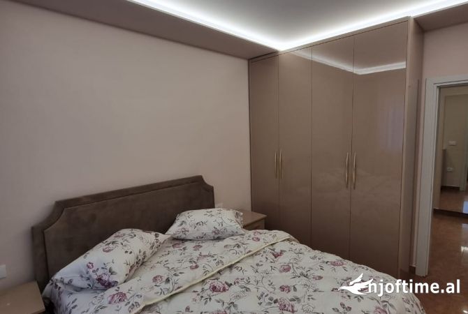 One Bedroom apartment for rent at Pazari i Ri!