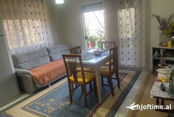 Shtepi ne shitje 2+1 ne Tirane - 160,000 Euro