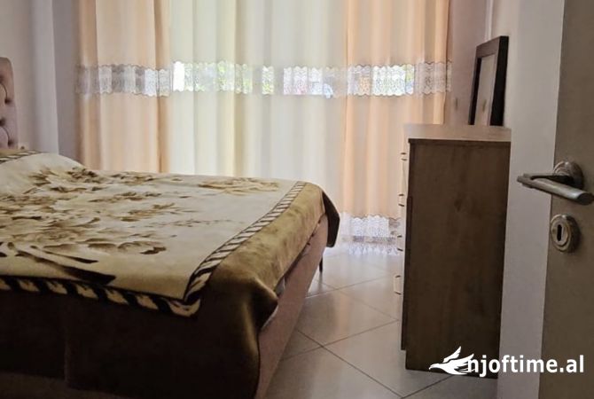 Shtepi me qera 1+1 ne Tirane - 38,000 Leke