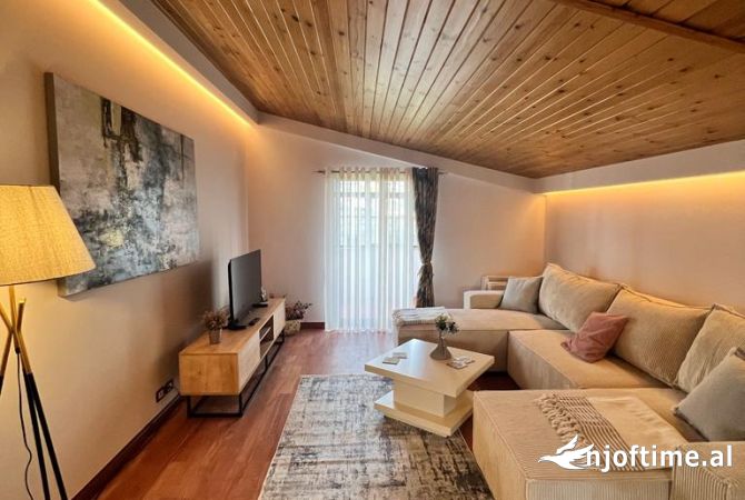 Shtepi ne shitje 2+1 ne Tirane - 170,000 Euro