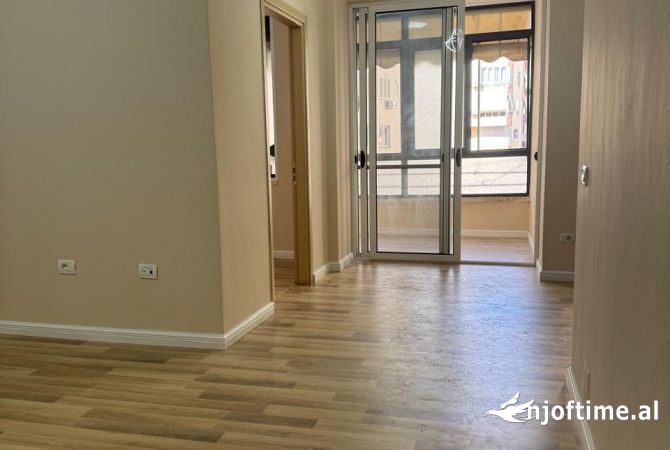 Shtepi ne shitje 2+1 ne Tirane - 115,000 Euro