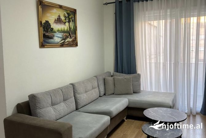 Shtepi me qera 1+1 ne Tirane - 500 Euro