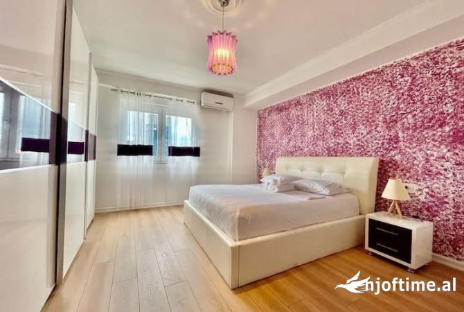 Shtepi me qera 1+1 ne Tirane - 700 Euro
