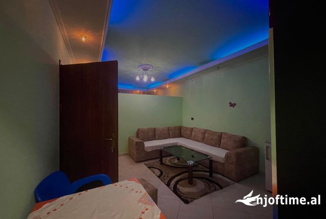 Shtepi me qera 1+1 ne Tirane - 350 Euro